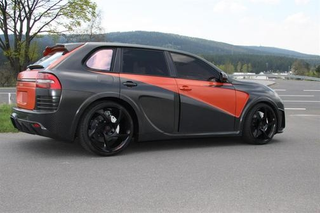 Illustration for article titled Mansory Chopster: Carbon Fiber Cayenne Crazy-Time